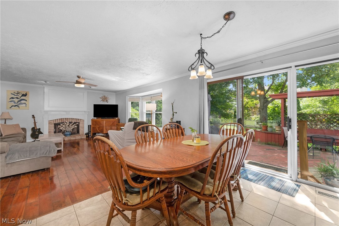 817 Quail Hollow Circle Avon Lake OH 44012