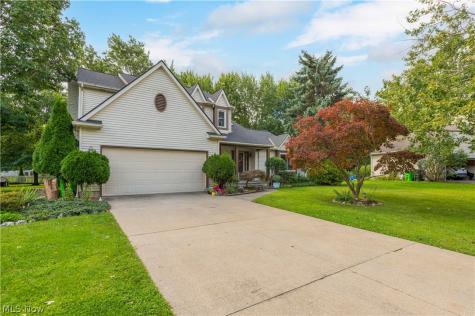 817 Quail Hollow Circle Avon Lake OH 44012