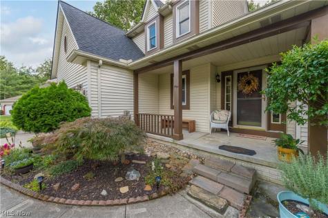 817 Quail Hollow Circle Avon Lake OH 44012