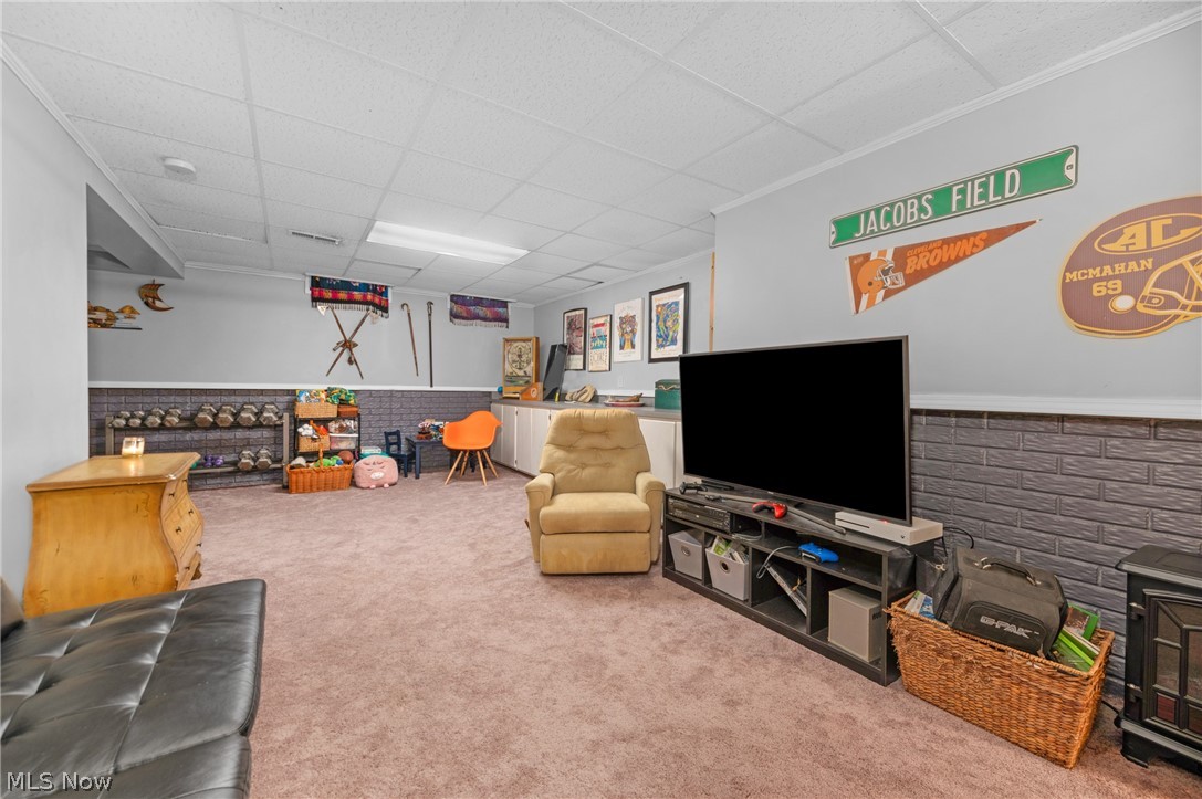 817 Quail Hollow Circle Avon Lake OH 44012