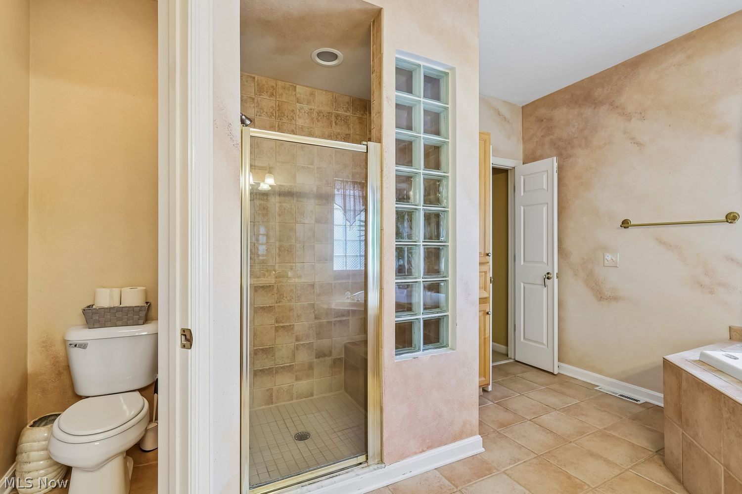 36545 Aberdeen Lane Solon OH 44139