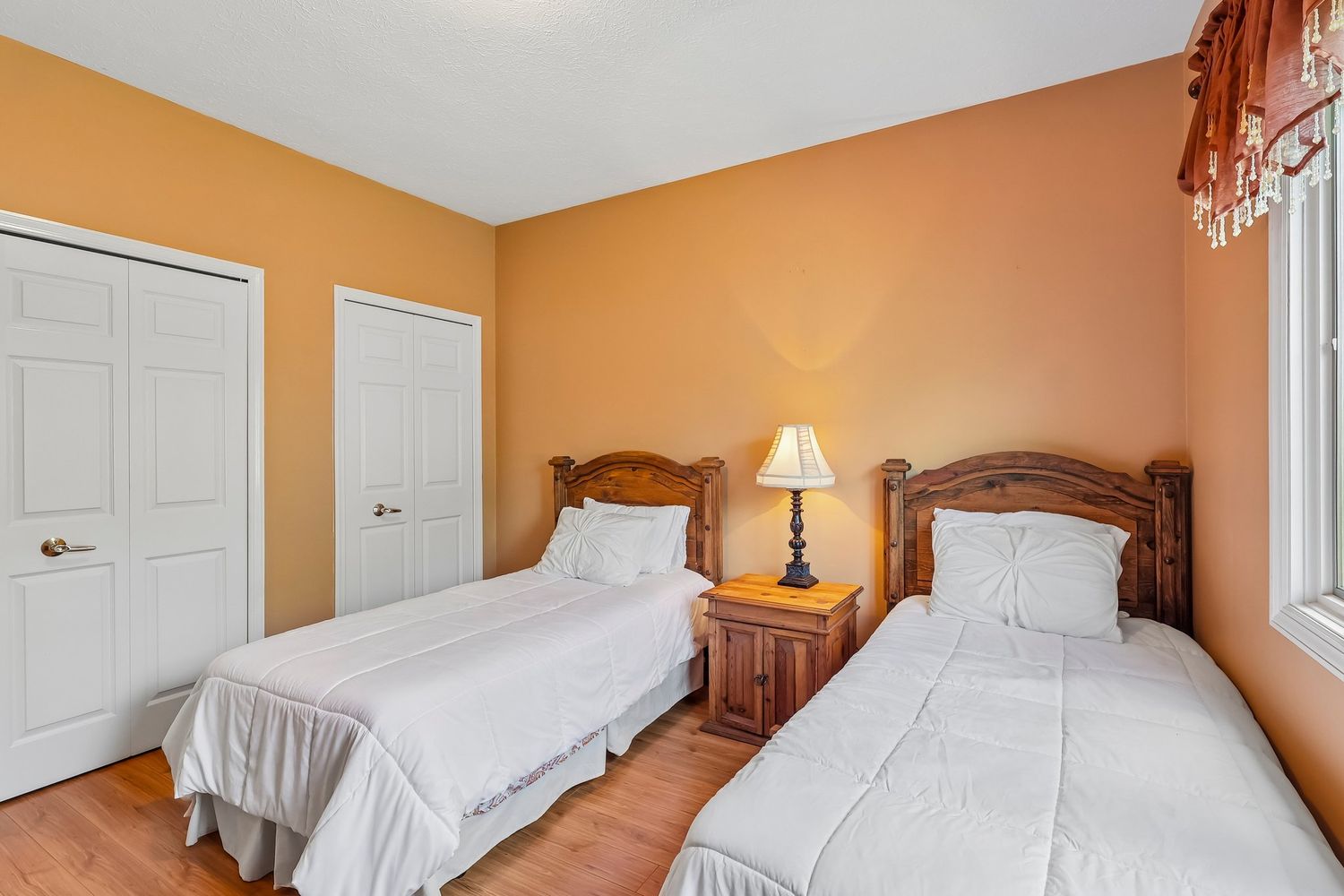 36545 Aberdeen Lane Solon OH 44139