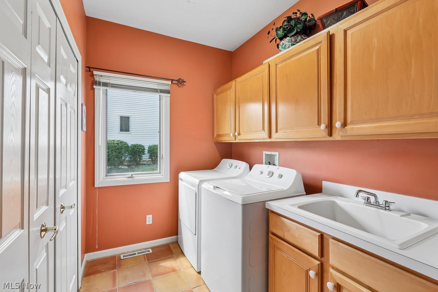 36545 Aberdeen Lane Solon OH 44139