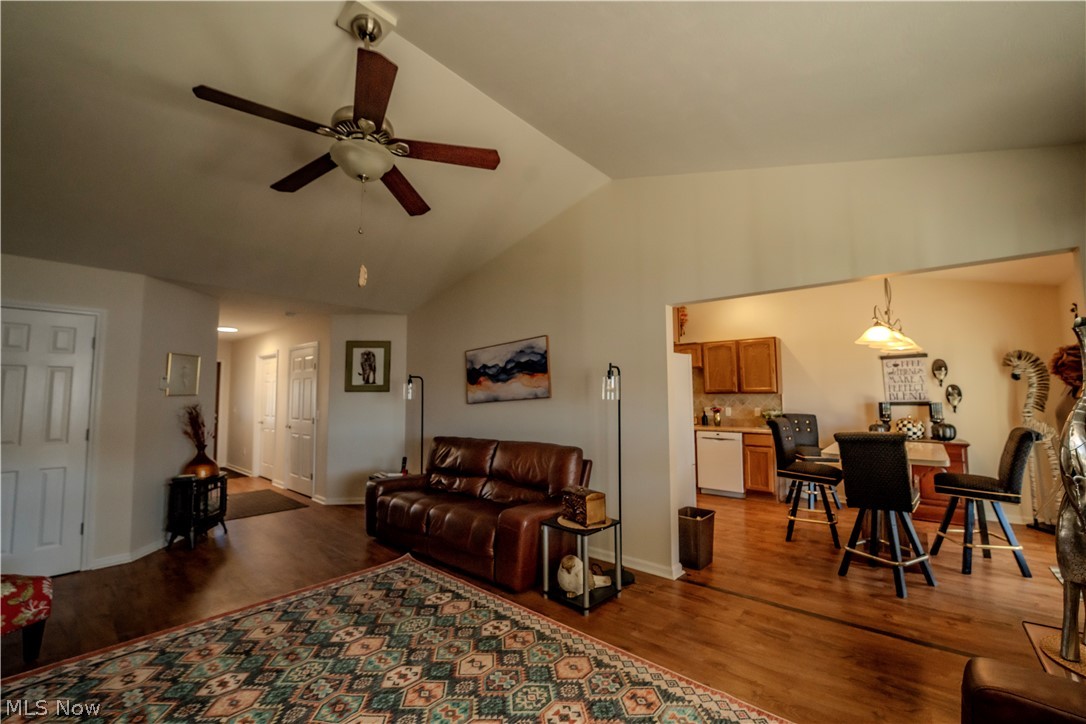 310 Woodland Way Jefferson OH 44047
