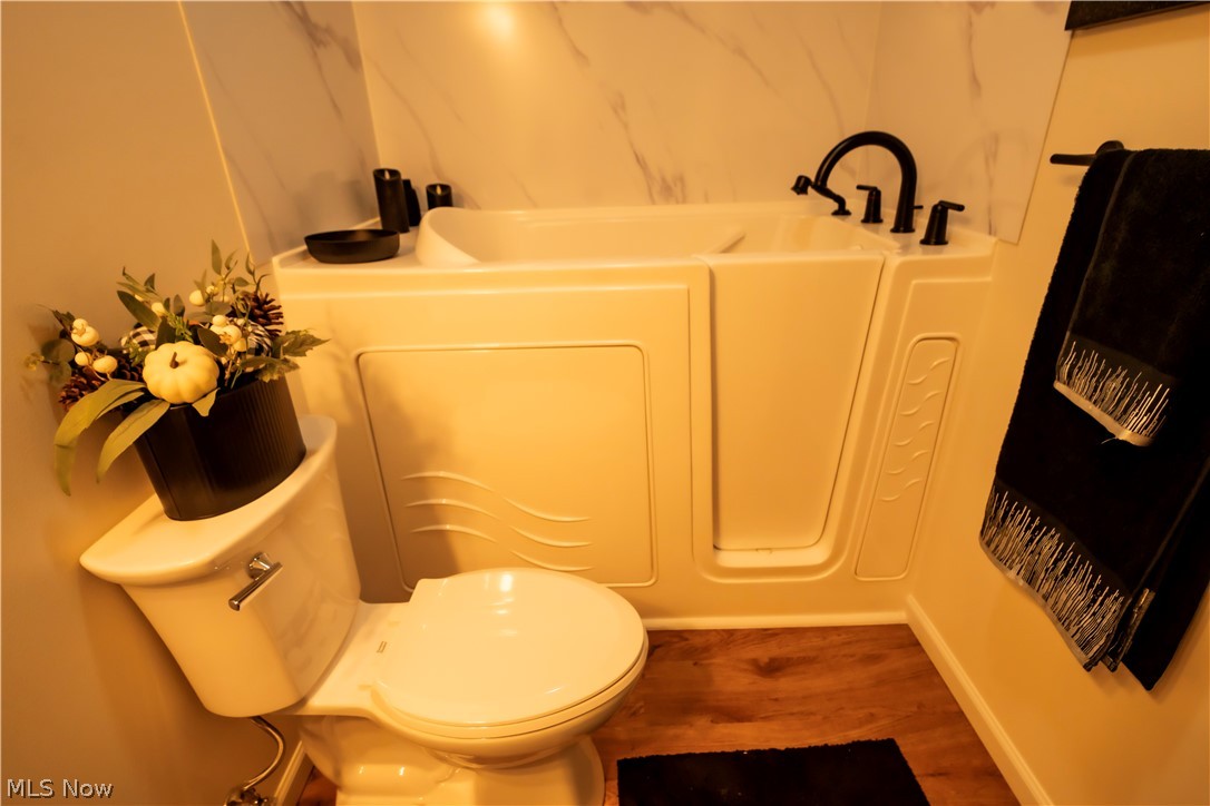 310 Woodland Way Jefferson OH 44047