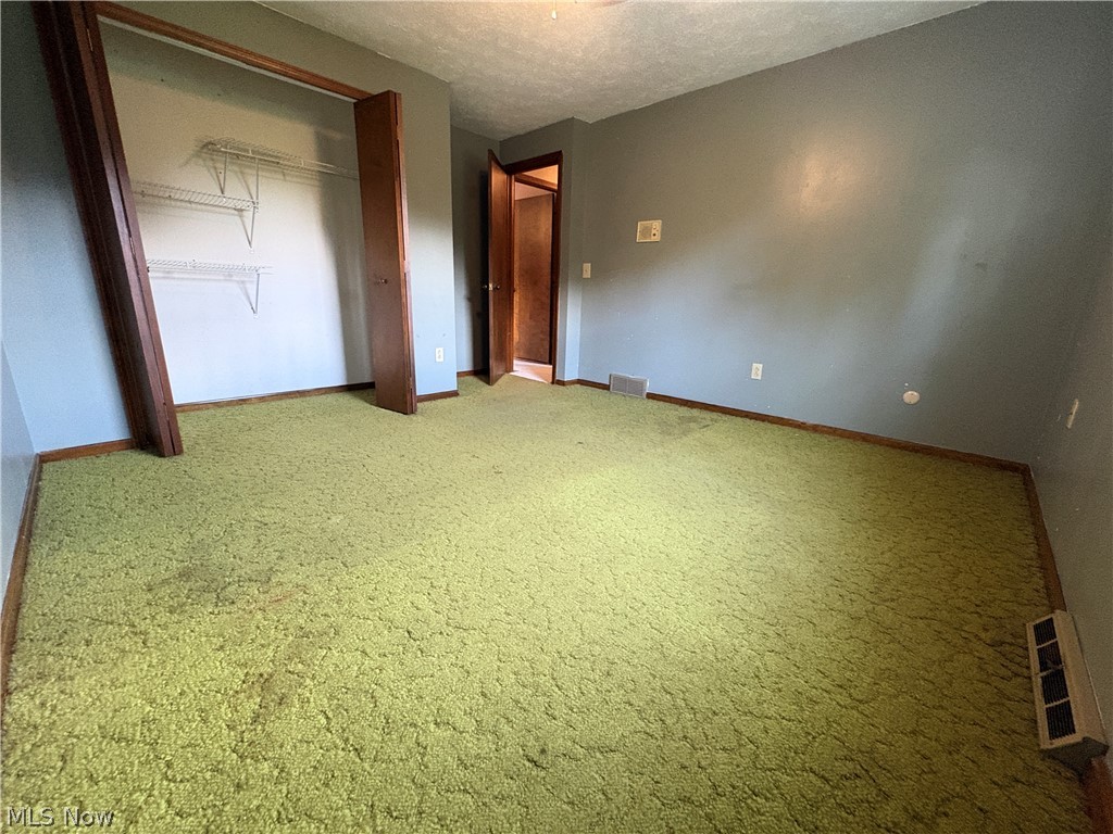 3066 Lake Center Street NW Uniontown OH 44685
