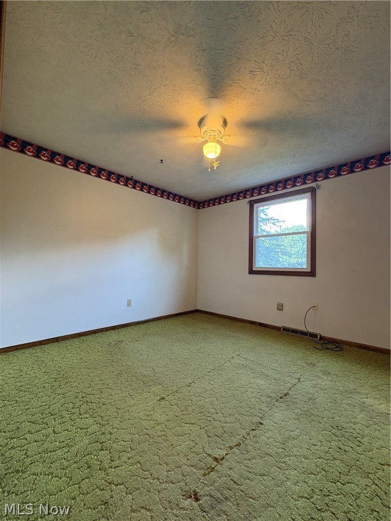 3066 Lake Center Street NW Uniontown OH 44685