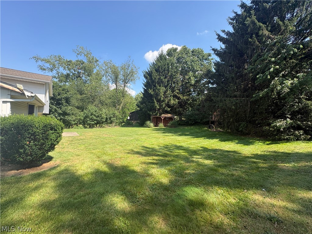 3066 Lake Center Street NW Uniontown OH 44685