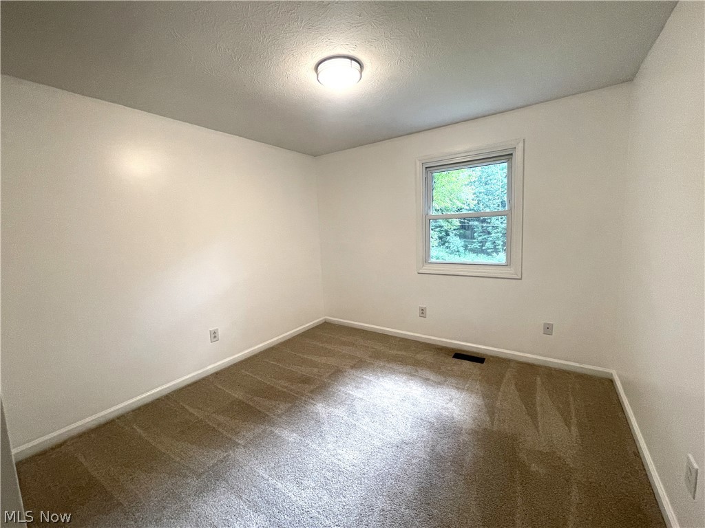 439 Grand Valley Drive Howard OH 43028