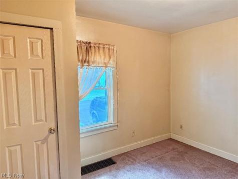 22846 Norman Avenue Alliance OH 44401