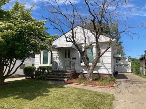 6602 Brownfield Drive Parma OH 44129