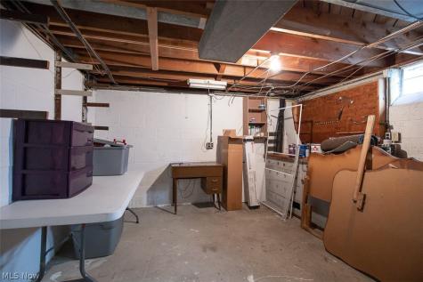 6602 Brownfield Drive Parma OH 44129
