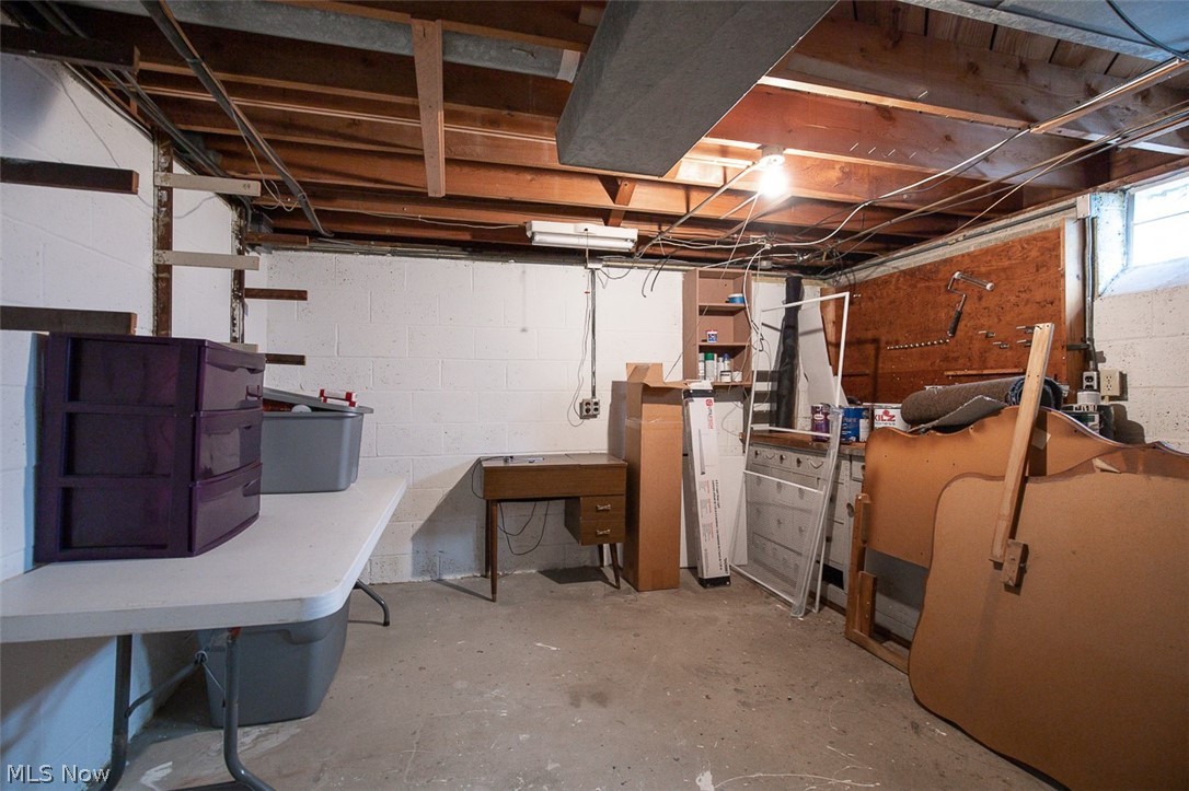 6602 Brownfield Drive Parma OH 44129