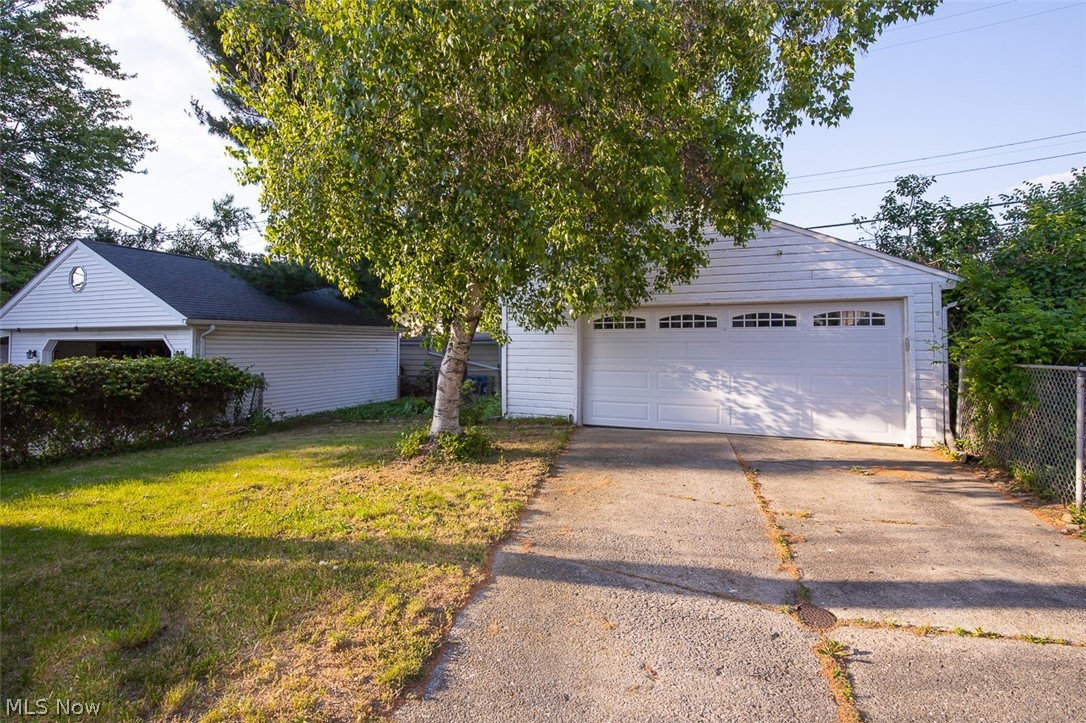 6602 Brownfield Drive Parma OH 44129