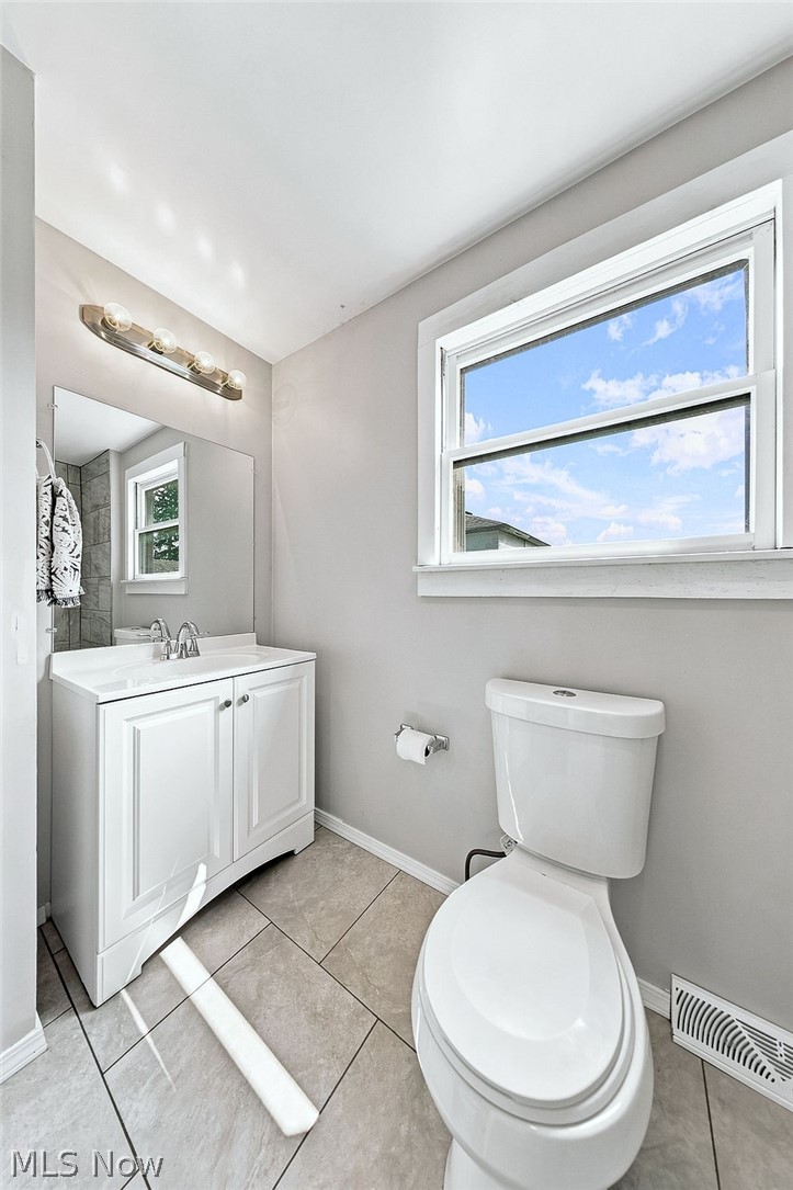 25 Russell Avenue Niles OH 44446