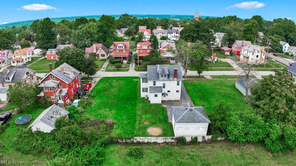 25 Russell Avenue Niles OH 44446