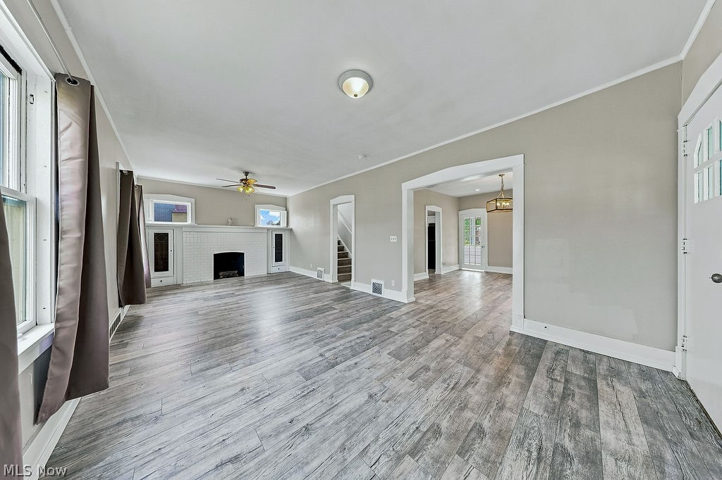 25 Russell Avenue Niles OH 44446