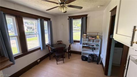 512 Morningview Avenue Akron OH 44305