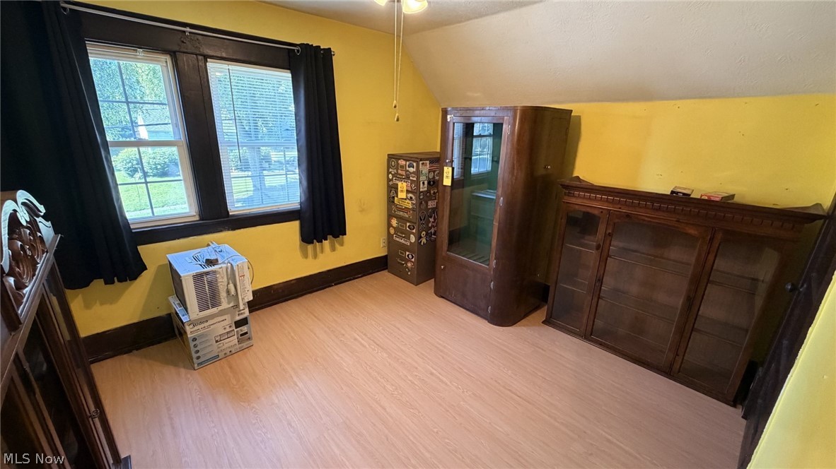 512 Morningview Avenue Akron OH 44305
