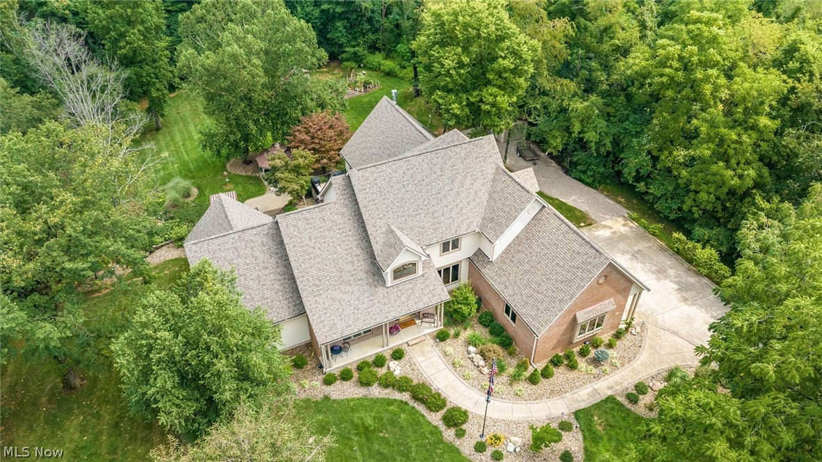4474 White Tail Court Nashport OH 43830