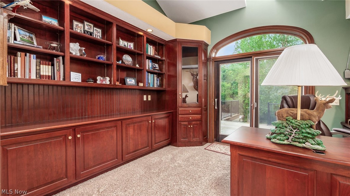 4474 White Tail Court Nashport OH 43830