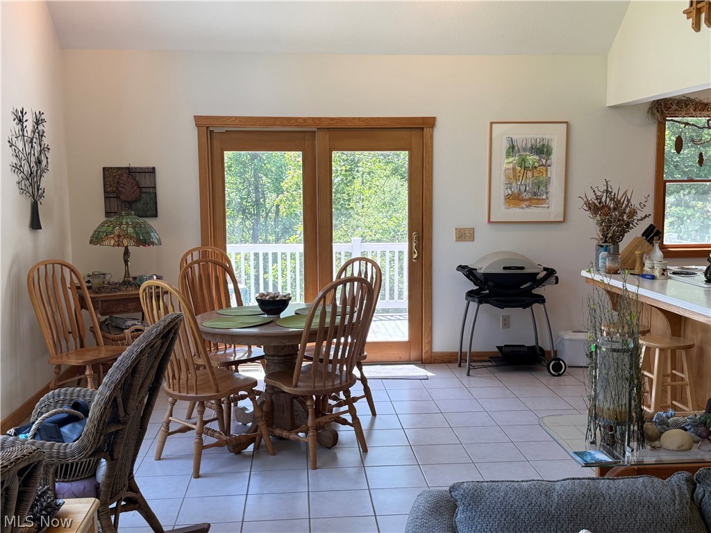 7917 Flawil Drive Millersburg OH 44654