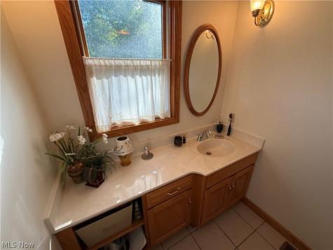 7917 Flawil Drive Millersburg OH 44654