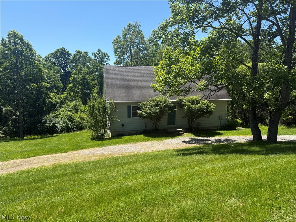 7917 Flawil Drive Millersburg OH 44654