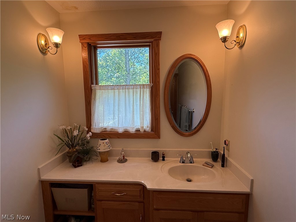 7917 Flawil Drive Millersburg OH 44654