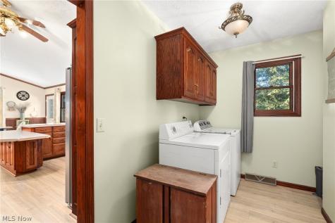 9130 W Old Lincoln Way Wooster OH 44691