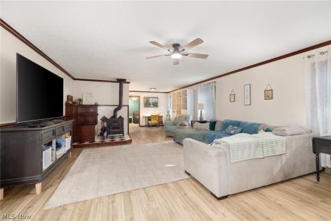 9130 W Old Lincoln Way Wooster OH 44691