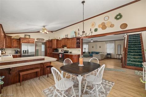 9130 W Old Lincoln Way Wooster OH 44691