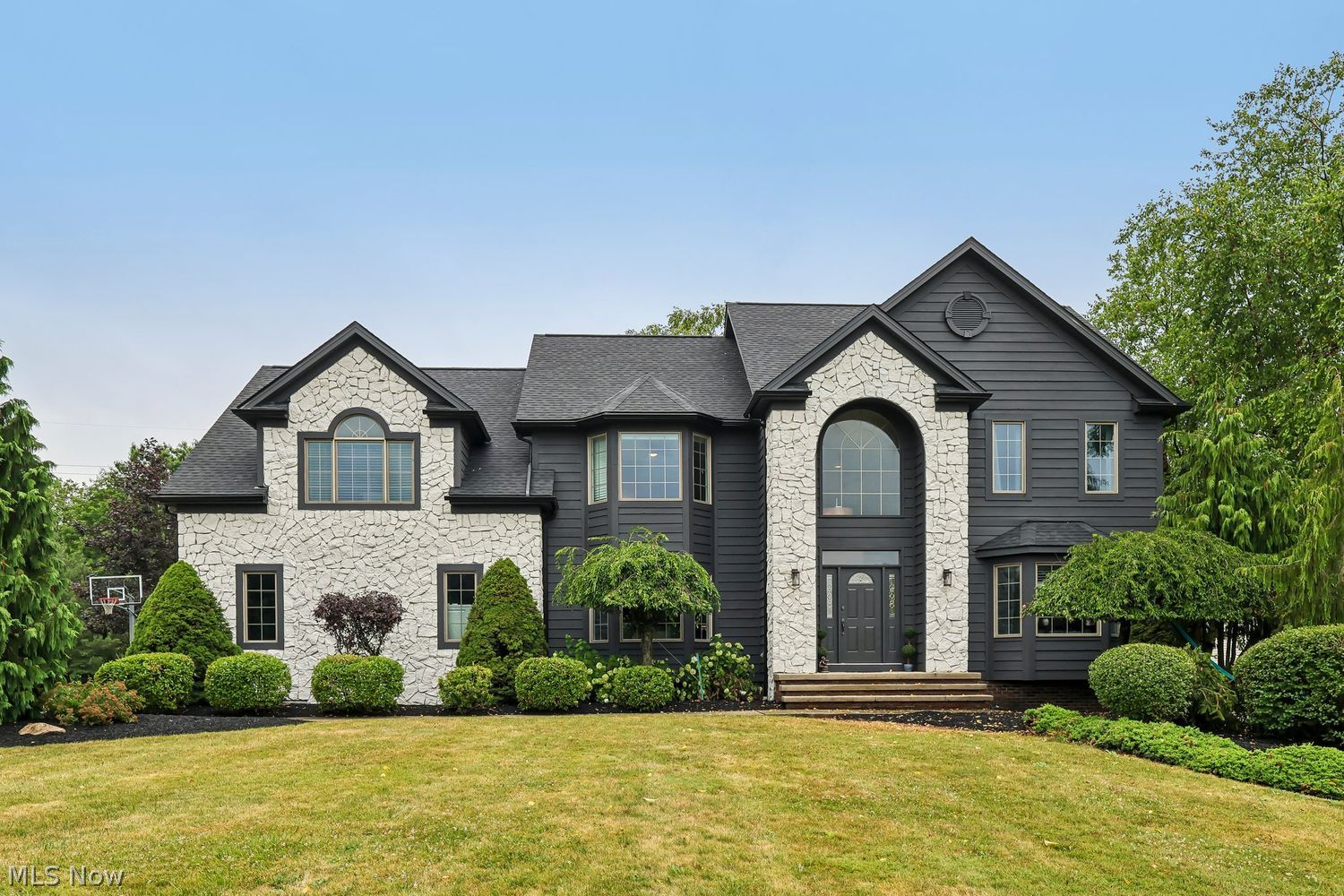 28720 Blue Pond Trail Solon OH 44139