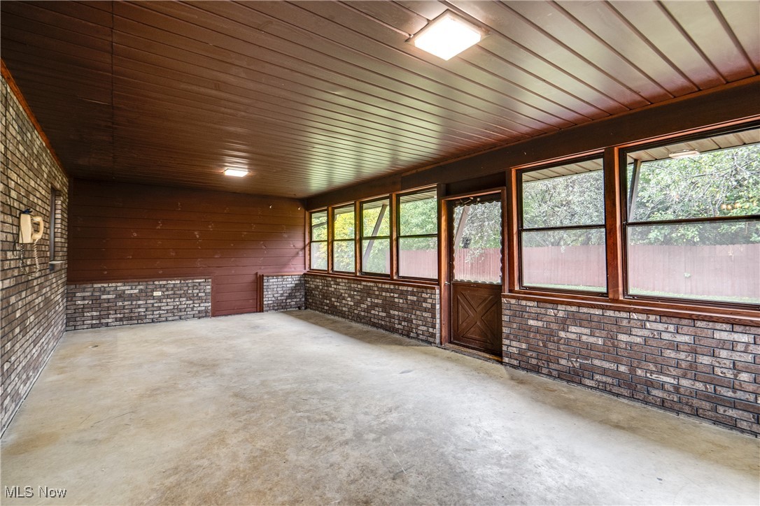 110 S Kansas Road Orrville OH 44667