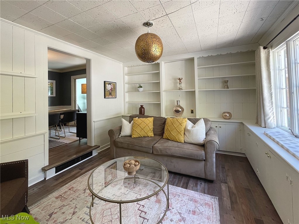 284 Kenilworth Drive Akron OH 44313