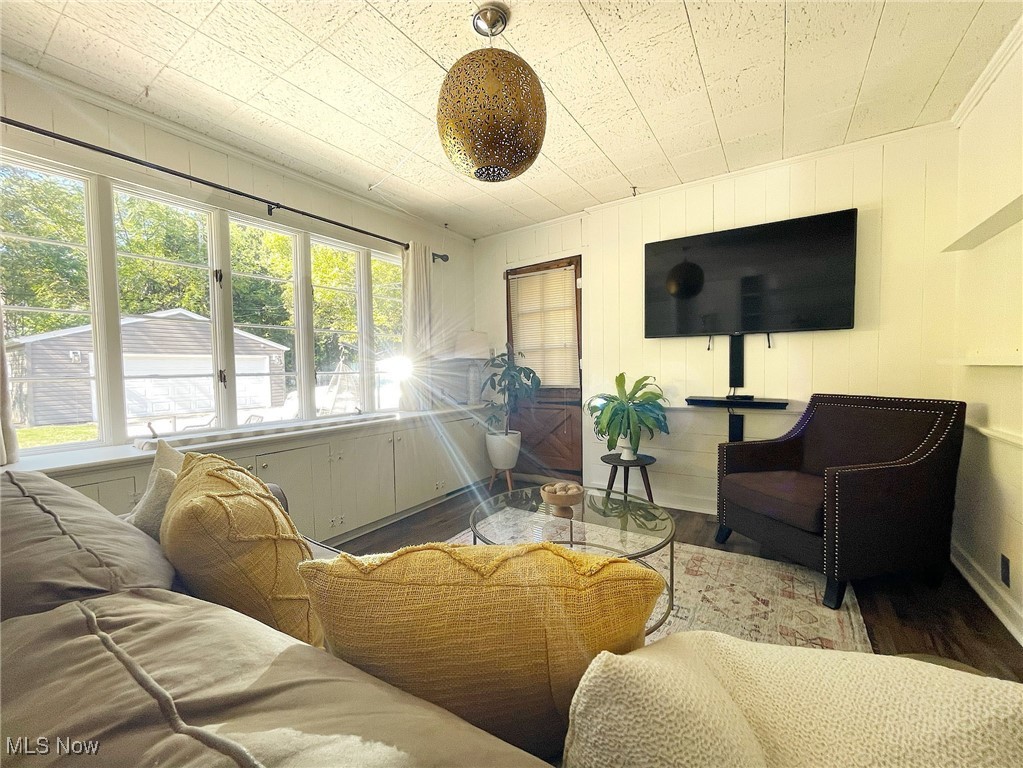 284 Kenilworth Drive Akron OH 44313