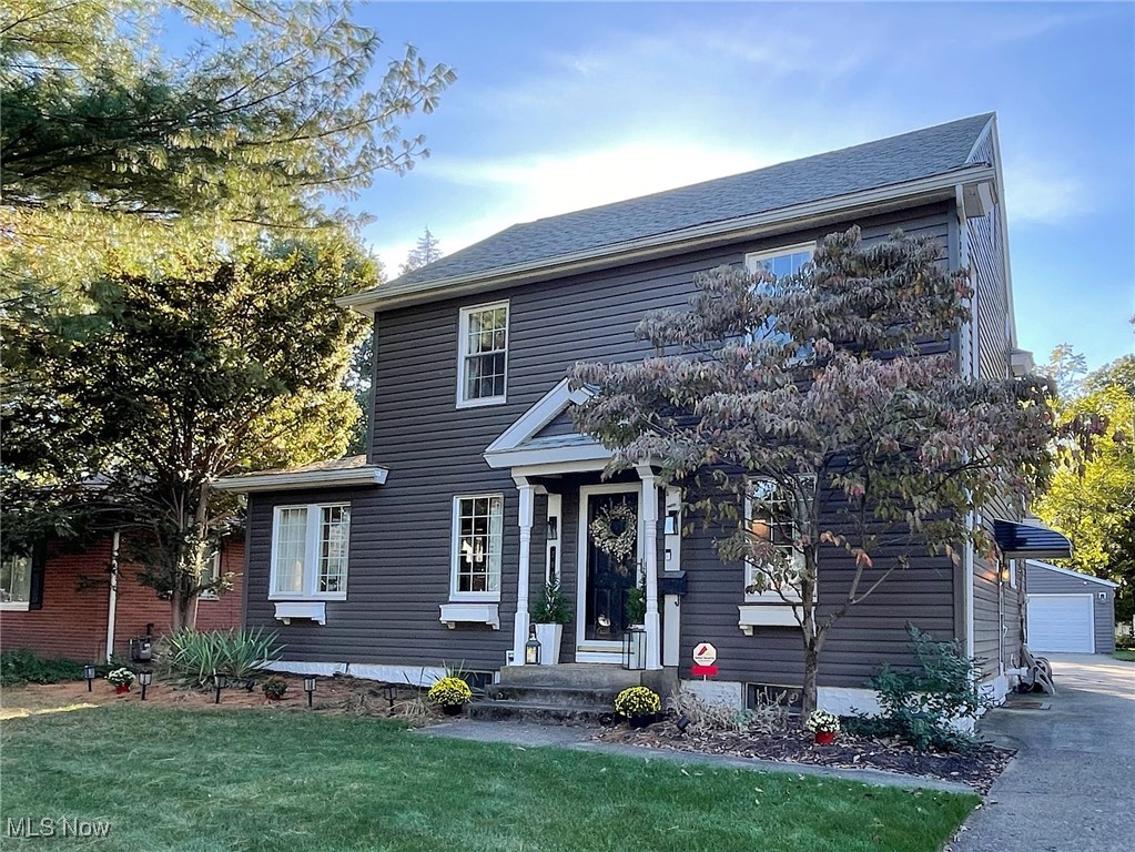 284 Kenilworth Drive Akron OH 44313