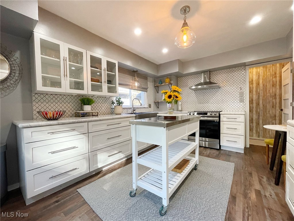 284 Kenilworth Drive Akron OH 44313