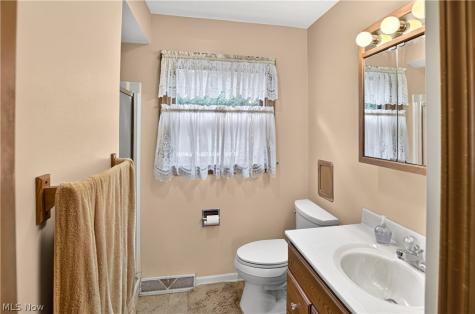 211 Beacon Hill Boulevard Northfield OH 44067