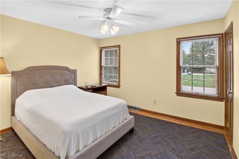 211 Beacon Hill Boulevard Northfield OH 44067