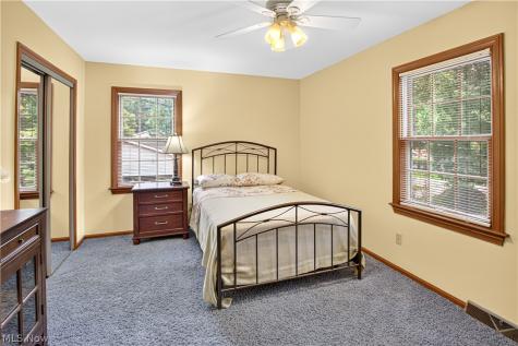 211 Beacon Hill Boulevard Northfield OH 44067