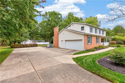 211 Beacon Hill Boulevard Northfield OH 44067