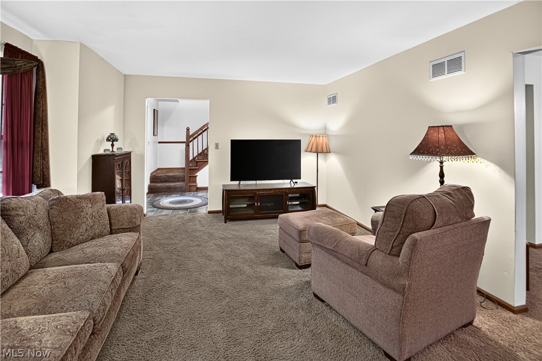 211 Beacon Hill Boulevard Northfield OH 44067