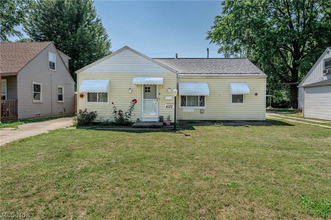 4122 W 145th Street Cleveland OH 44135