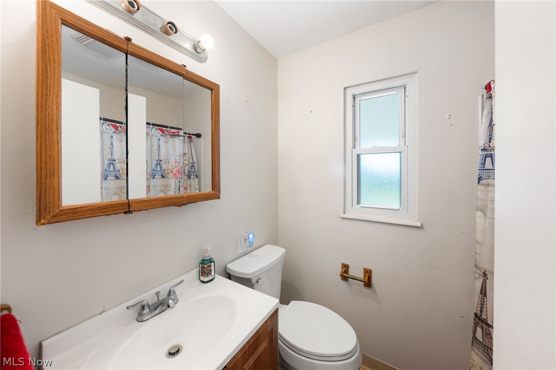 4122 W 145th Street Cleveland OH 44135