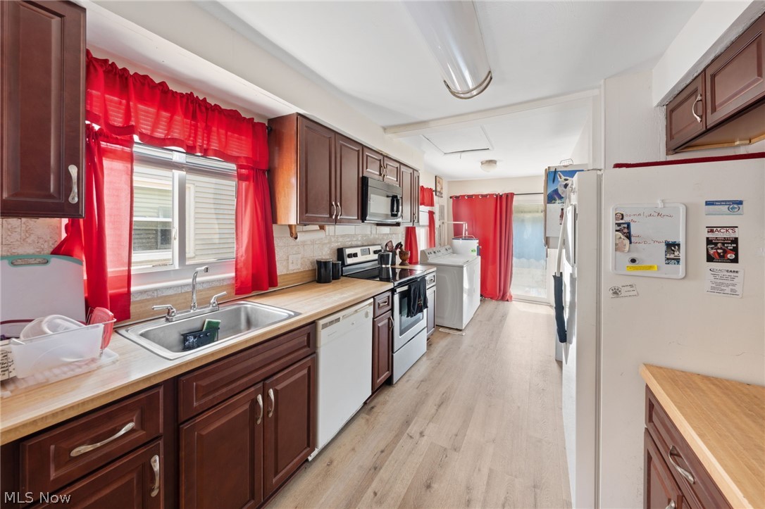 4122 W 145th Street Cleveland OH 44135