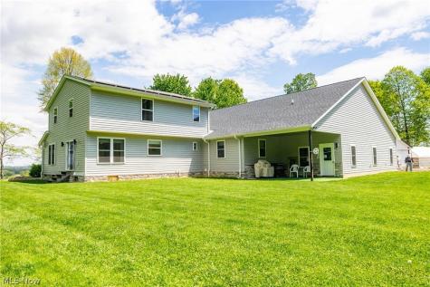 6401 E Moreland Road Fredericksburg OH 44627