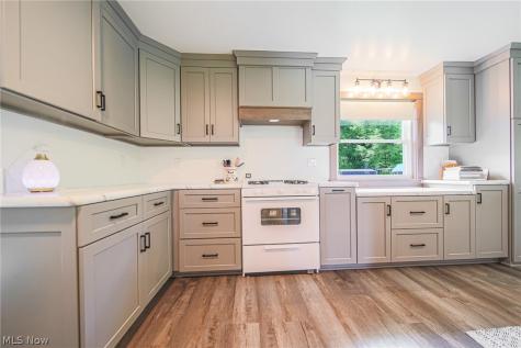 6401 E Moreland Road Fredericksburg OH 44627