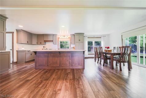 6401 E Moreland Road Fredericksburg OH 44627