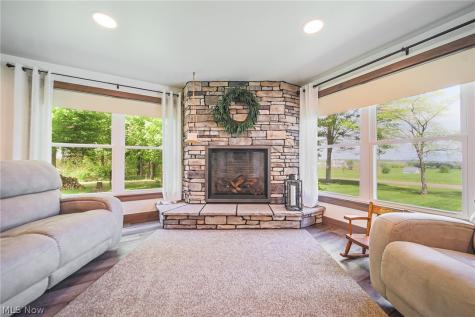 6401 E Moreland Road Fredericksburg OH 44627